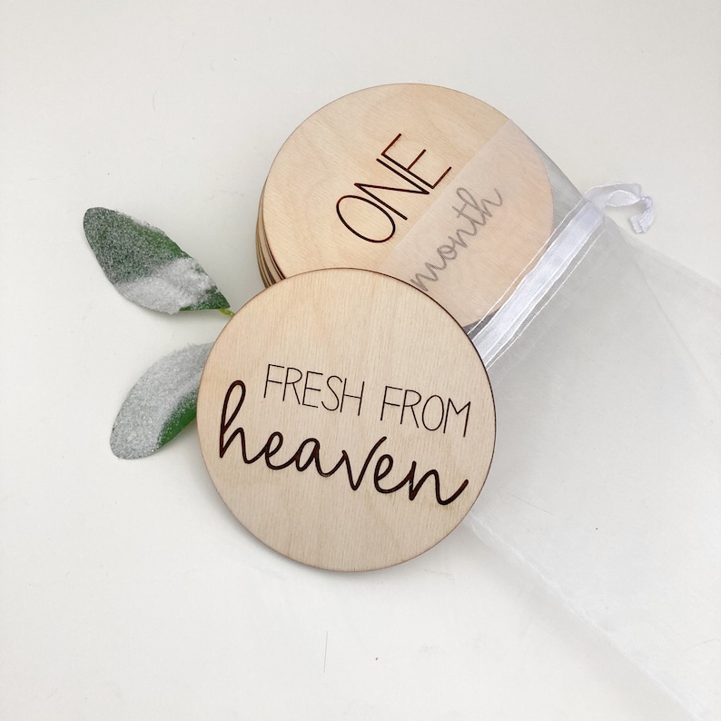 Birth Announcement Baby Milestone Cards Milestone Wood Markers Newborn Photography Prop Baby Monthly Milestone Wood Discs Baby