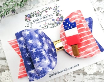 Patriotic hair bow-4th of July bow-American hair bow-Independence Day bow-Red white blue bow-Stars and stripes hair bow