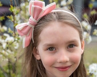 Pink Bow Headband/Pink hair bow/Toddler Headband/Alice Band/Big bow hair accessory/Pink headband/Side bow headband