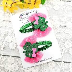 Snap clips set-Small hair clips-Glitter snap clips-Glitter Shamrock hair clips-St Patricks Day hair clips-Scalloped snap clips