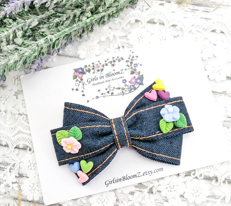 Blue denim hair bow-Girls blue hair bow-Denim hair bowGirls blue bow headband