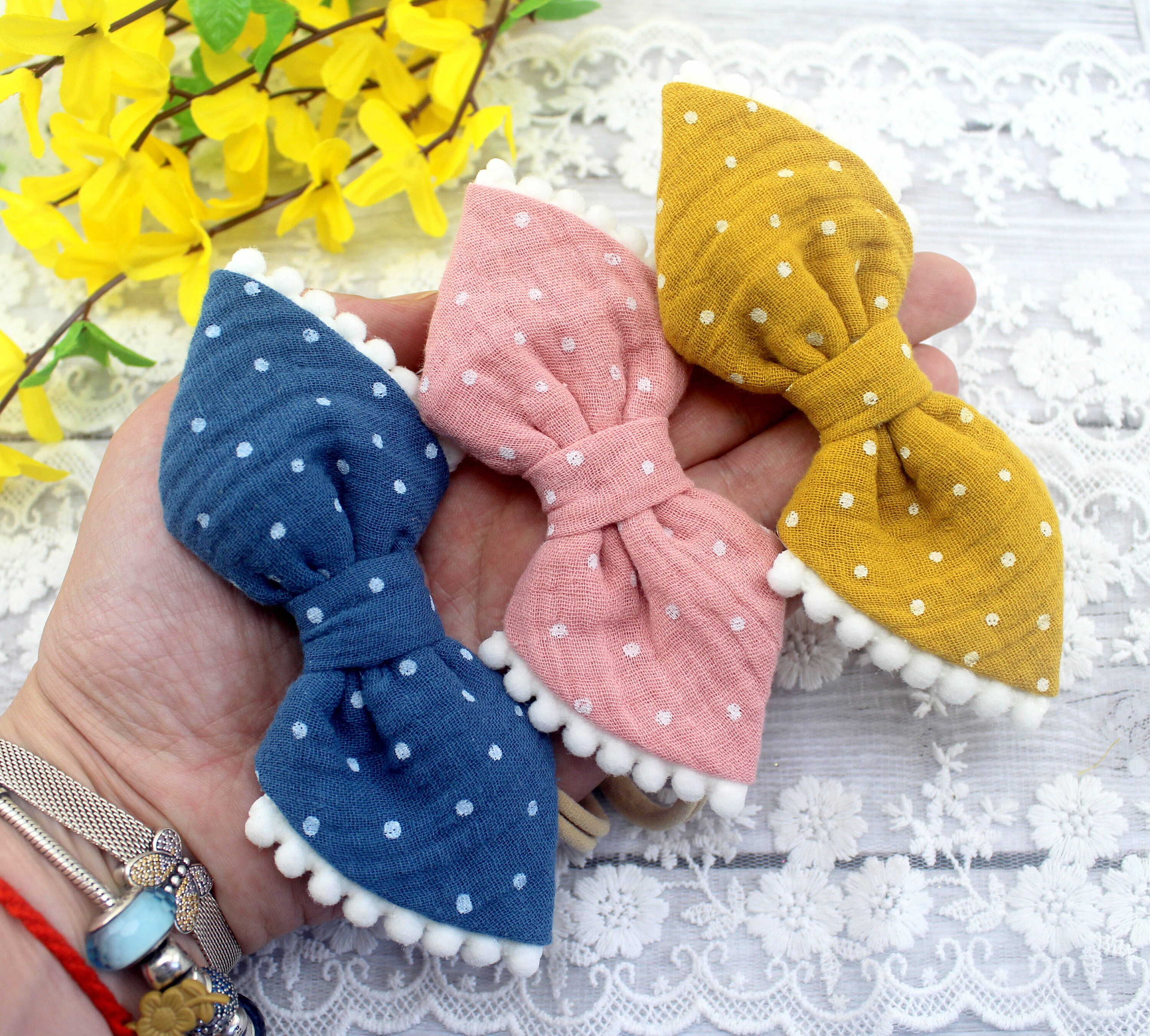 Baby bow headband/Cotton hair bow/Muslin hair bow/Muslin baby | Etsy