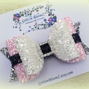 Girls Santa hair bow/Pink glitter hair bow/Pink and white hair bow/Santa hair bow/Christmas bow headband/Baby girl glitter bow headband