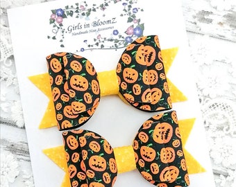 Lazos para el pelo de Halloween: pinzas para coletas con forma de calabaza brillante (juego de 2)