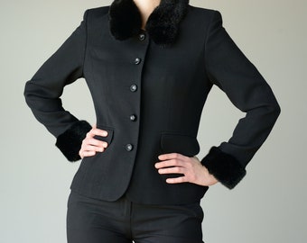 Vintage fitted wool jacket with faux fur collar and cuffs in black