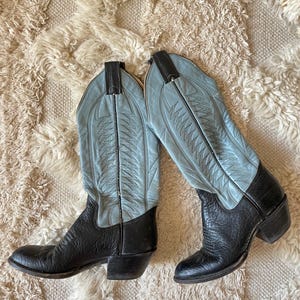 Botas vaqueras vintage / Botas de cuero estilo western / Botas vaqueras estilo rodeo retro / Botas azules desgastadas / Botas estilo western / Botas campestres estilo bohemio