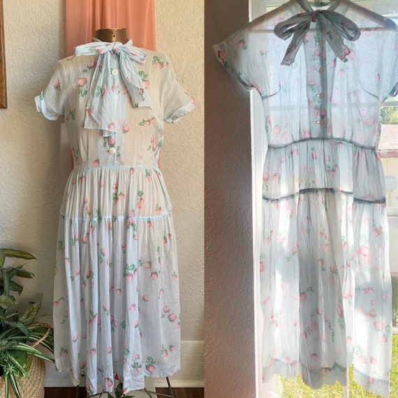 1930s novelty print dress / vintage 1940s dress /