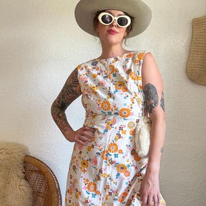 1960s Floral Mini Dress | Vintage Mod Mini Dress | Retro Mid Century Style | Go-Go Party Outfit | Sixties Mod Fashion