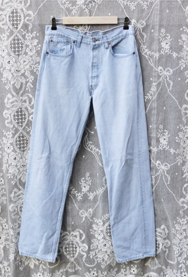levis 90s