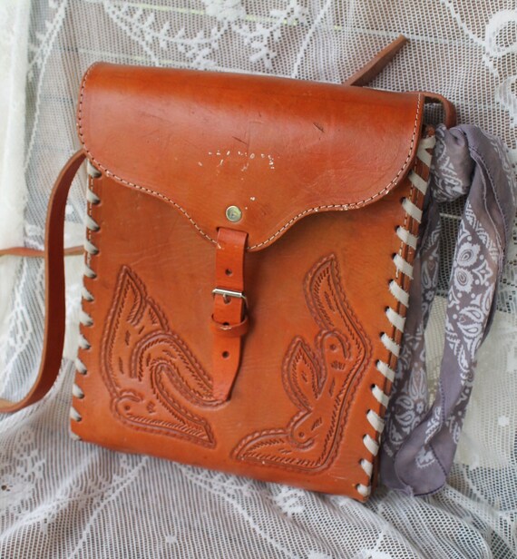 Vintage tooled leather purse, hand tooled leather