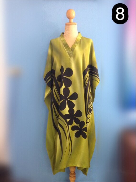 batik caftan