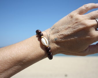 Wood bracelet, surf bracelet, cauri bracelet, summer bracelet, marine bracelet, boho bracelet, hippie bracelet, surf bracelet, surf jewellery,