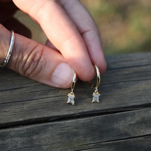 Chic earrings, sterling silver earrings, hoop silver earrings, hoop earrings, circon earrings, elegant silver earrings, minimal earrings,