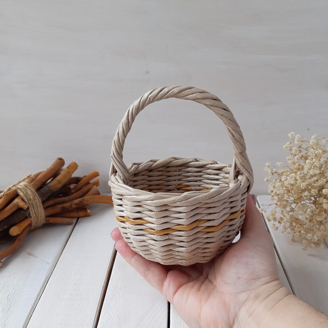 Mini gift basket Wicker basket with gandle Handwoven mini Etsy
