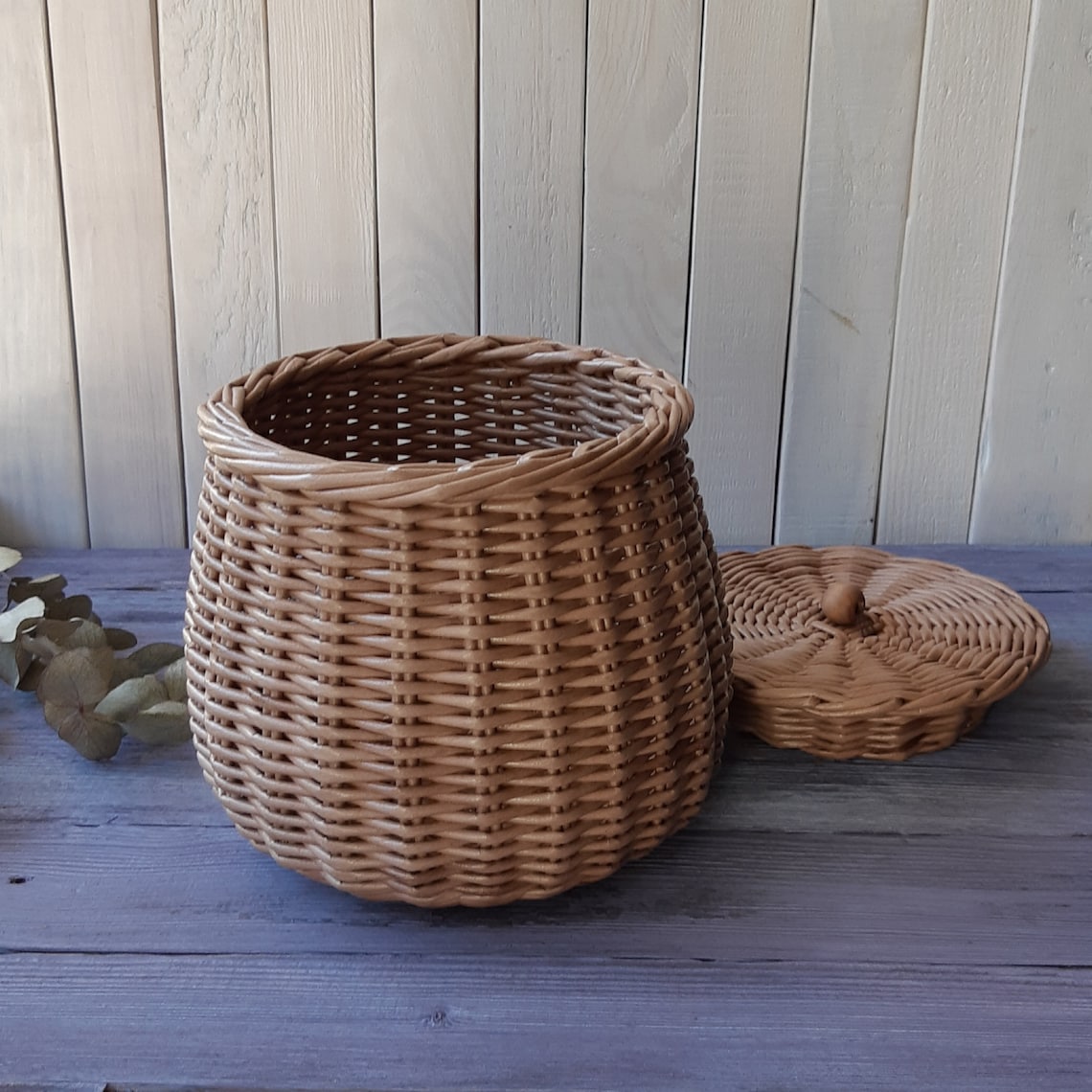 Small wicker basket with lid 6.5 tall wicker container Etsy