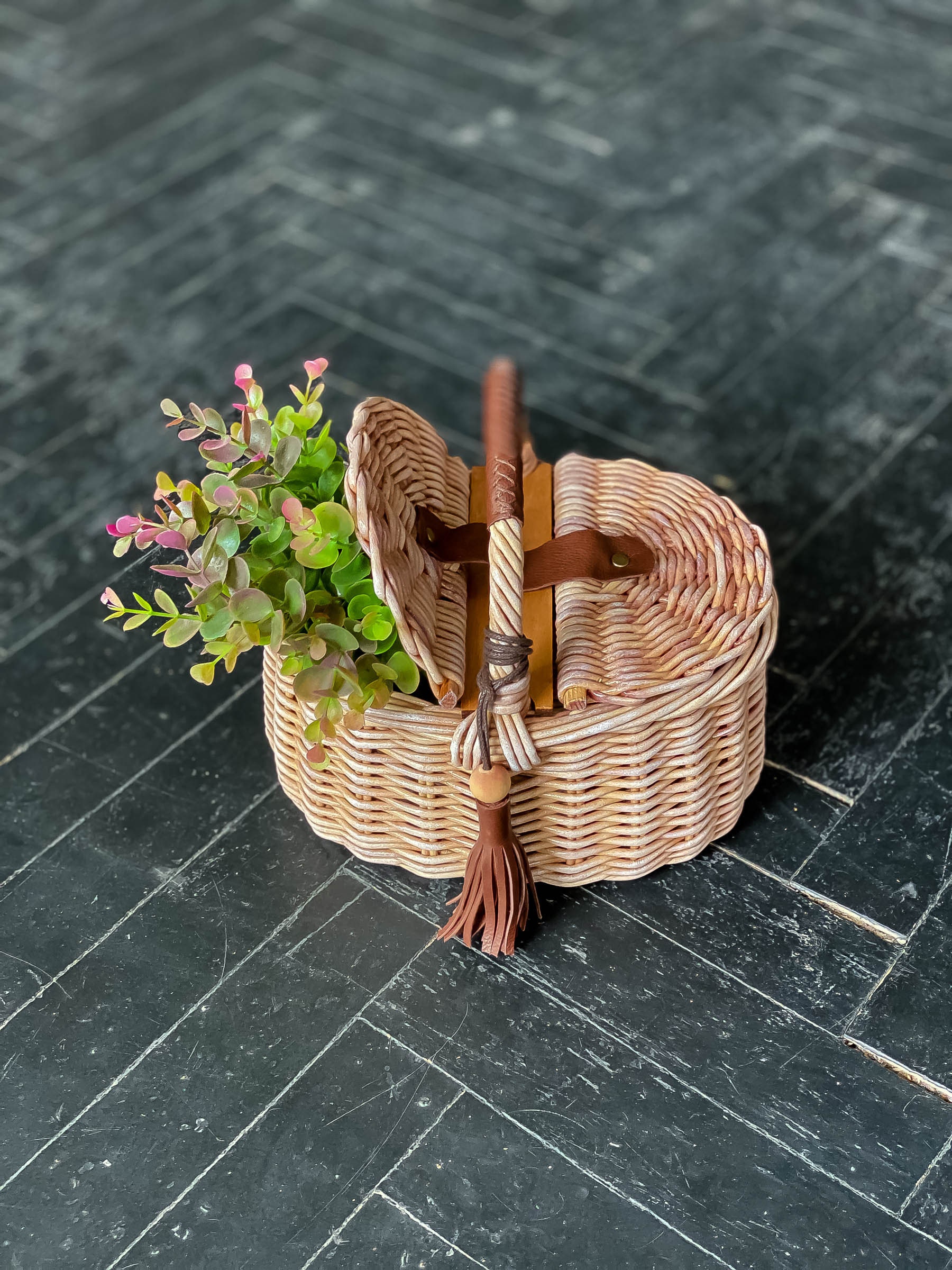 Small Flower Basket - Pinicon Farm Crafts