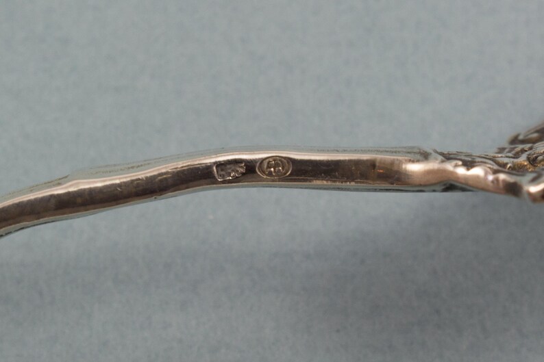 Fantastic cake server in 800 silver antique