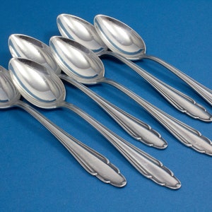 6 silver plated tea spoons, art nouveau