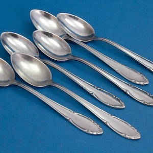 6 silver-plated mocha spoons, small spoons