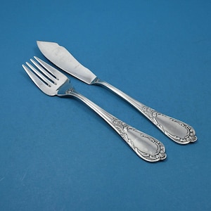 Versilbertes Fischbesteck für eine Person, Rokoko