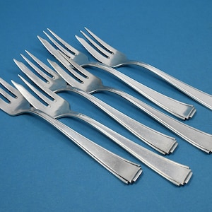 6 beautiful cake forks, silver plated