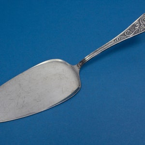 Rococo cake server, silver plated