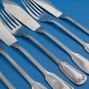 Fish cutlery for 4 people, WMF Augsburger Faden