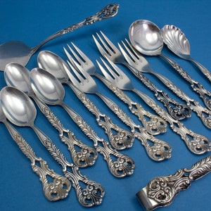 Silvered tea time set with rococo pattern for 5