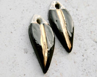 Ceramic pendants, leaf shape clay charms, teardrop pendants, ceramic charms, black and gold porcelain pendants