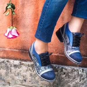 Wide width vintage shoes hotsell