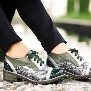 Women's green oxford shoes, Vintage style oxfords, Ladies green shoes, Leather Oxfords, Green dress oxford shoes