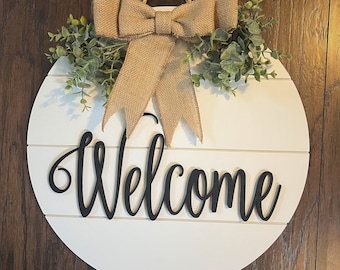 3D Wood Welcome Sign: 18" Round Door Hanger