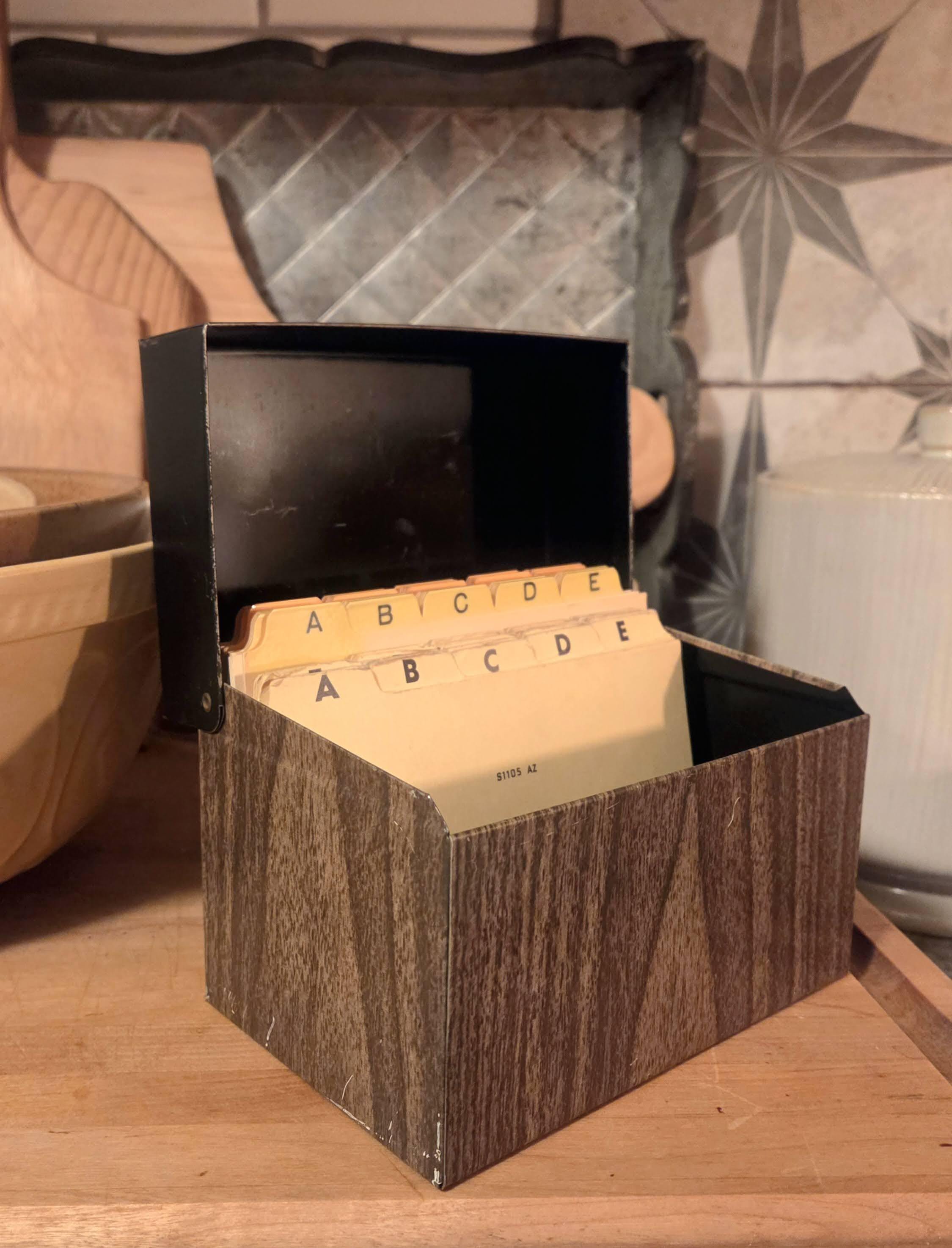 Retro Index Card Box - Etsy