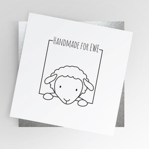 Caro Pecora / Fatto a mano per Ewe Card, Crafting, Knitting, Crocheting, Maker Card, Gifting Card, Funny Sheep Card, Blank Greetings Card,