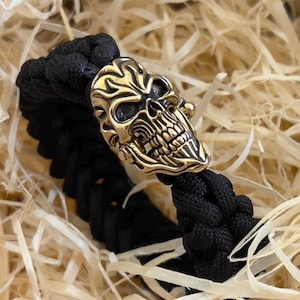 Black Paracord Bracelet with brass Skull Clasp – Handmade Survival Jewelry