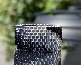 Miyuki Ring Perlenring Farbverlauf Schwarz - Silber - Grau