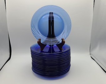 Platos para postre y ensalada de vidrio Pyrex azul cobalto Festiva con diseño en espiral