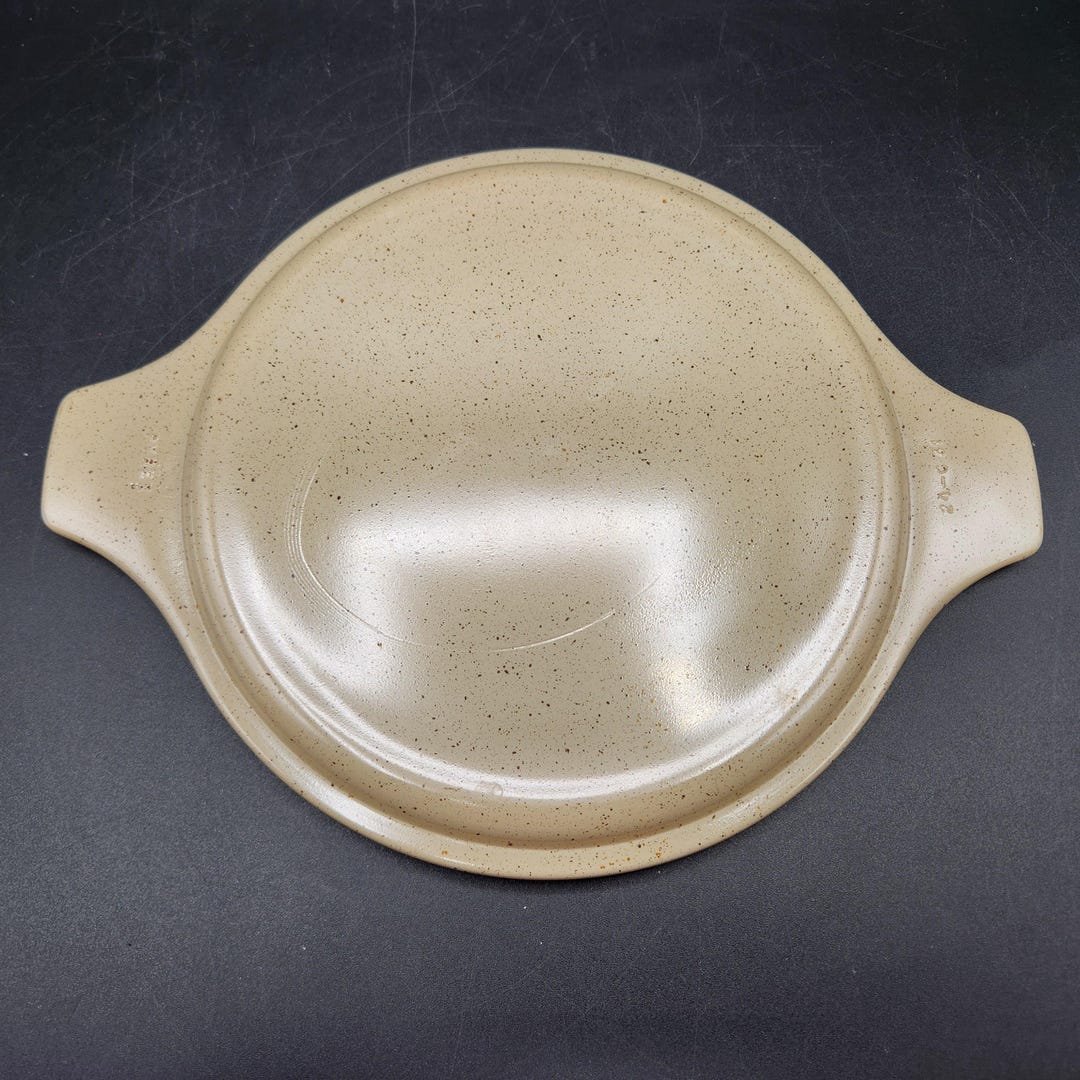 Tan and Brown Speckled Pyrex Casserole Lid Forest Fancies or Homestead ...