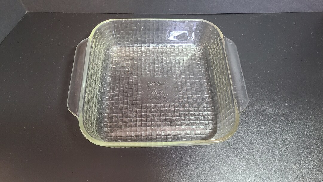 Vintage Pyrex Basket Weave Square Baking Pan 222R 2qt 8x8x2 Etsy
