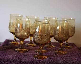 Set of 8 Mid-Century Modern Amber Americana Glasses