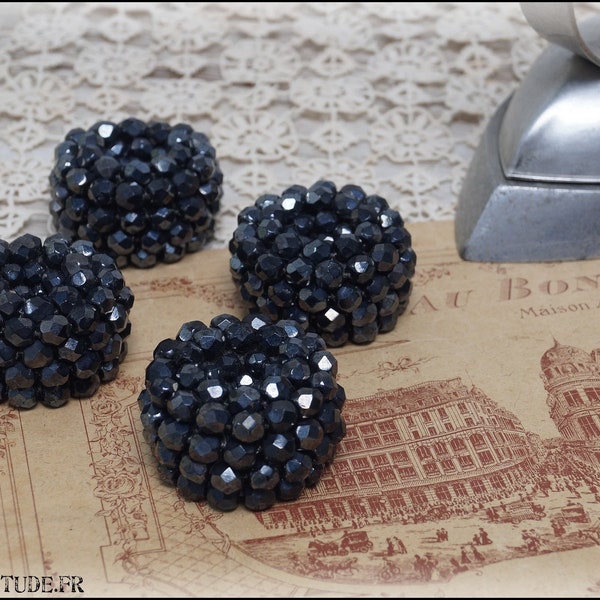 4 Boutons anciens "Strass" gris anthracite