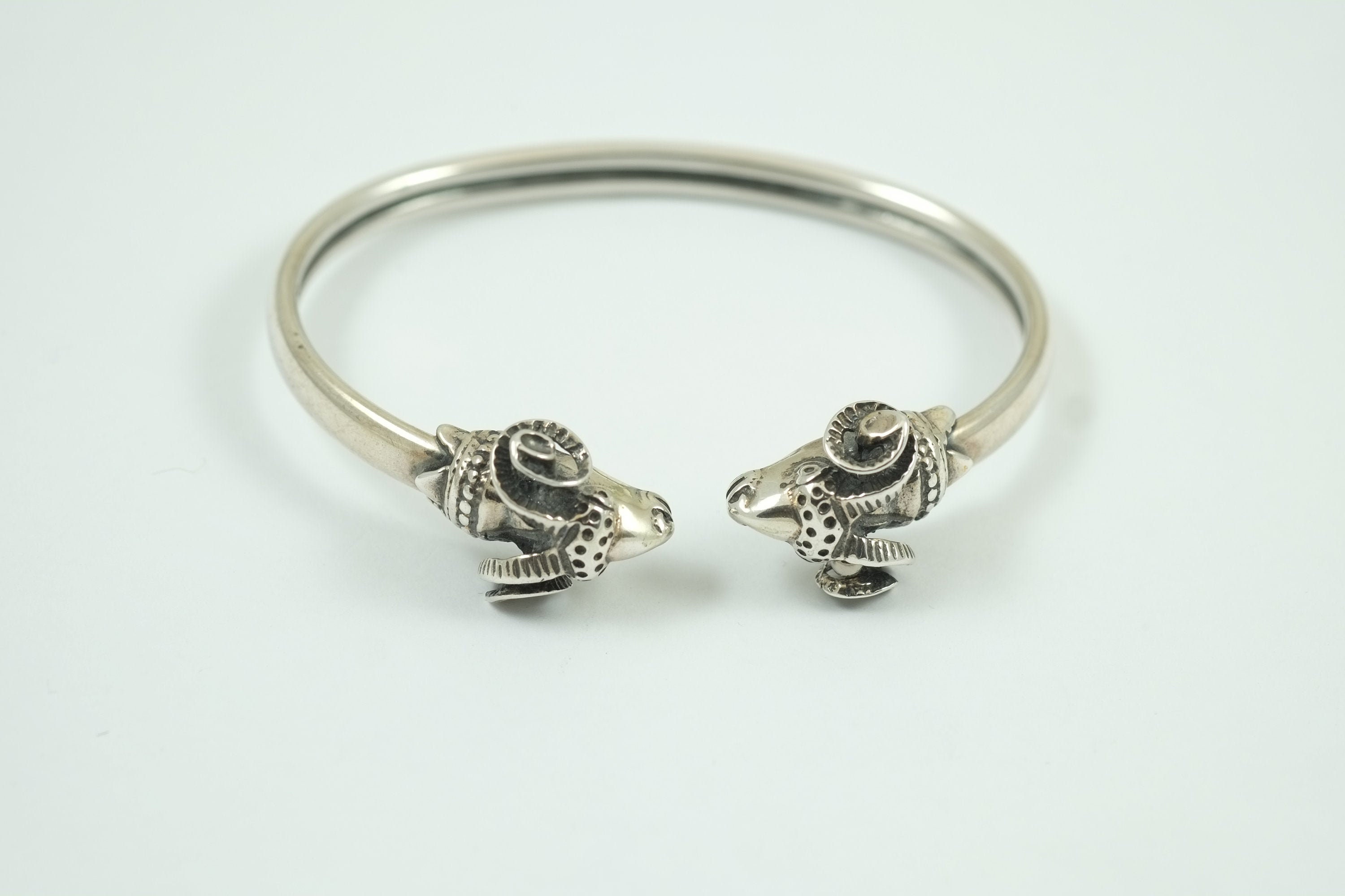 Ram head bracelet - Etsy 日本