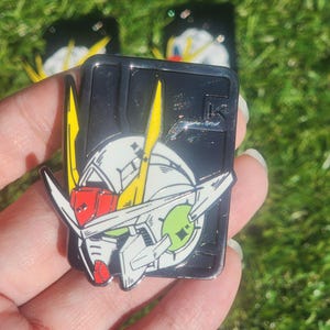 NEUE Gundam V2.0 Emaille Pins Exia 00