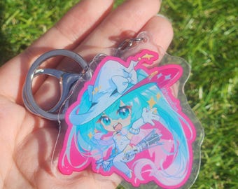 Nuevo llavero acrílico con dije de Hatsune Miku, la Reina de las Carreras.