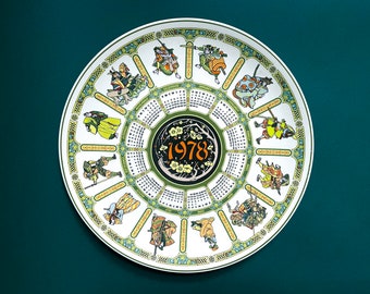 Wedgwood 1978 Calendar Plate: Samurai Porcelain Collectible (25