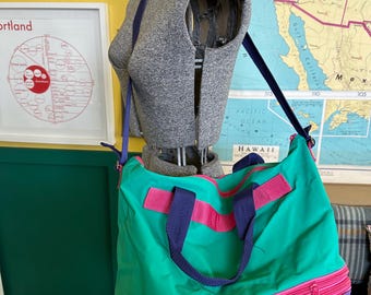 Unique 80s/90s Colorful Expandable Travel or Gym Bag