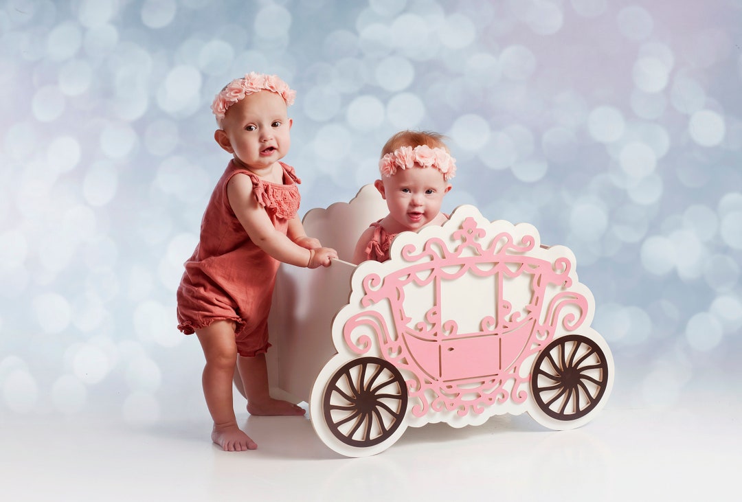 Personalized Toy Box on Wheels for Kids, Princess Carriage, Custom Name