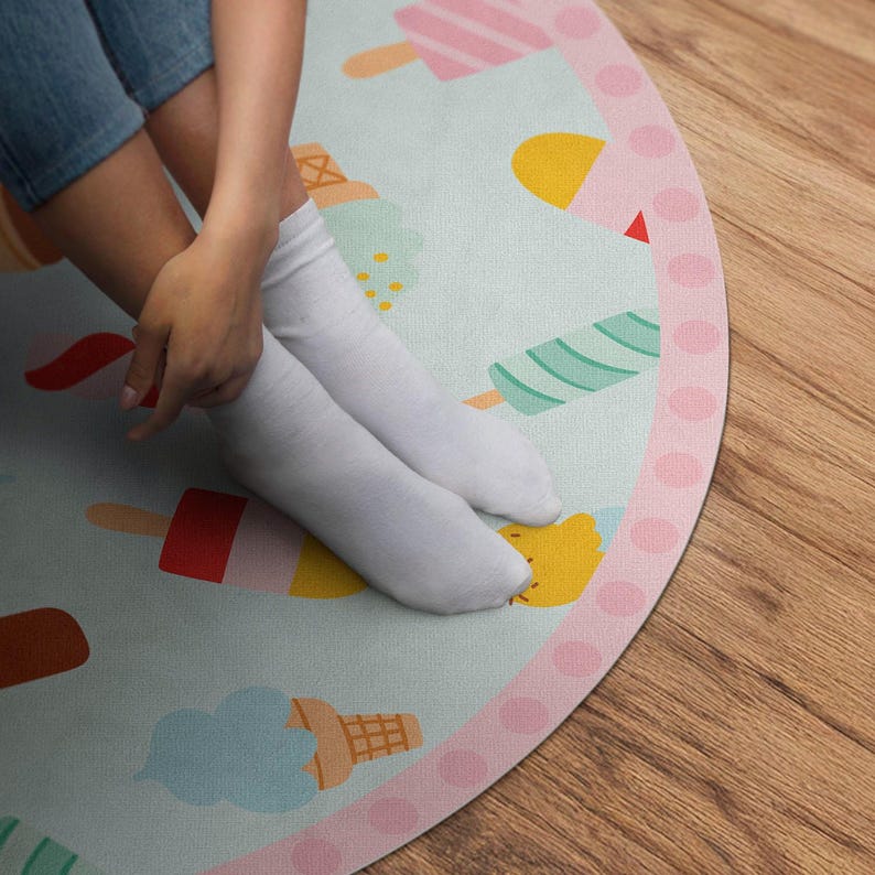 Ice Cream Rug Pattern Sweet Ice Cream Cones Round Bedroom Rug, Foods and Drinks Vinyl Carpet ...