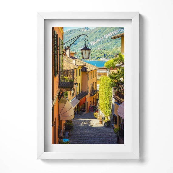イタリアの町の絵のように美しい通りの絵画（額縁入り）、風景画（額縁