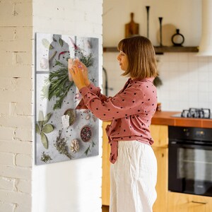 Expositor de fotos de hierbas para pared, tablero magnético grande, tablero de mensajes gris, organizador de pared de alimentos y bebidas